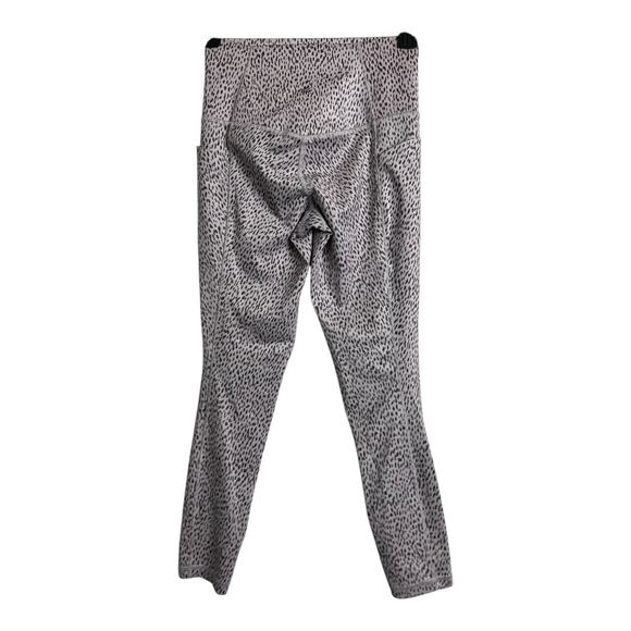 Athleta Salutation Stash Pocket II Printed 7/8 Tight Leggings XS Workout Gym - Picture 3 of 6